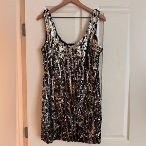 Sfera Sequin Dress